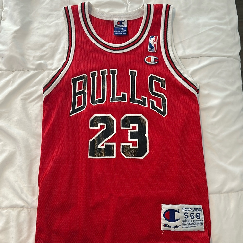 Kids Bulls Michael Jordan Jersey, size small